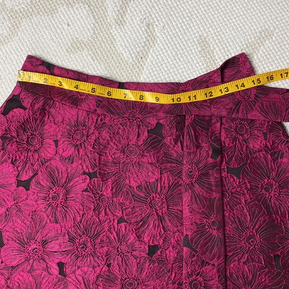 Qloxe strapless brocade top - Picture 14 of 17